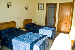 HOTEL BONSOL