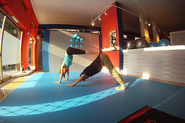 Isola 108 Shiatsu  -yoga - pilates