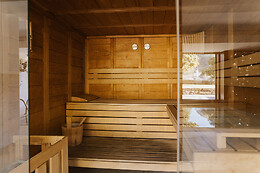 Ribeira Collection Hotel