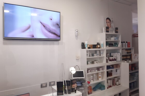 Carol's Center - photo 1