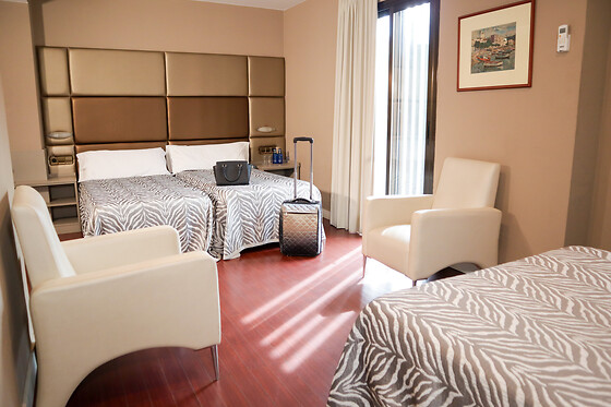 HOTEL BENETUSSER - photo 0
