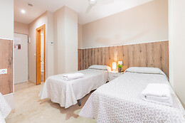 HOSTAL BUGAR