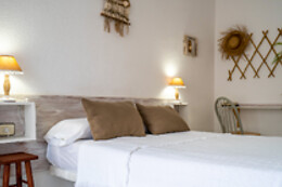 HOTEL LOS NAREJOS