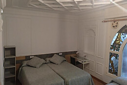 HOSTAL RIOJA CONDESTABLE