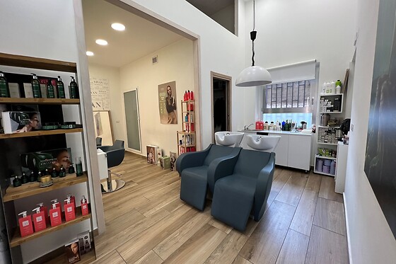 VIVAN hair & beauty - photo 2