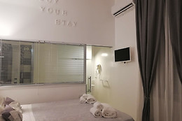 White Room Garibaldi