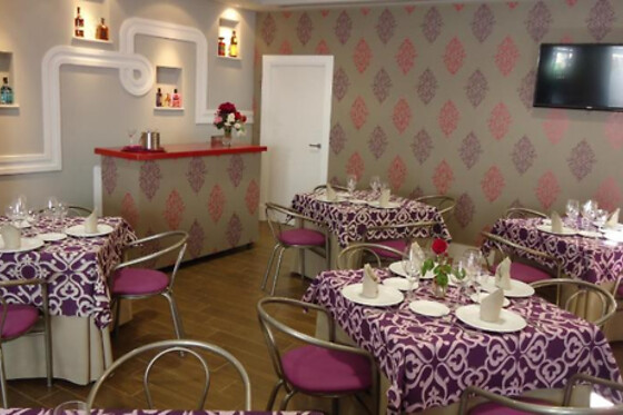 HOSTAL RESTAURANTE CALDERÓN DE LA BARCA - photo 15