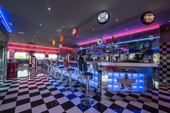 Memphis  Clermont Ferrand - photo 13