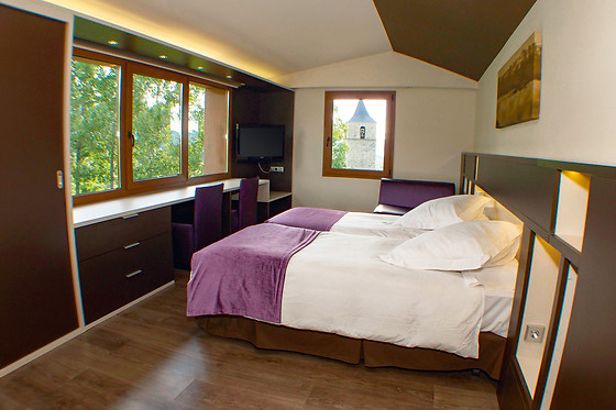 HOTEL MIRADOR - LLEIDA - photo 1