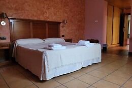 HOTEL DOÑA MAFALDA DE CASTILLA