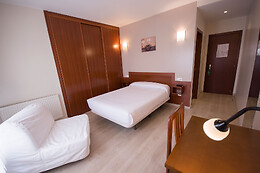 U-HOTEL DARÍO LUGO