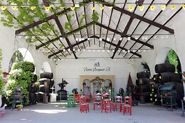 BODEGAS PEREZ BARQUERO