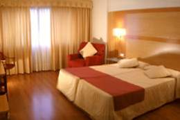 HOTEL RECONQUISTA