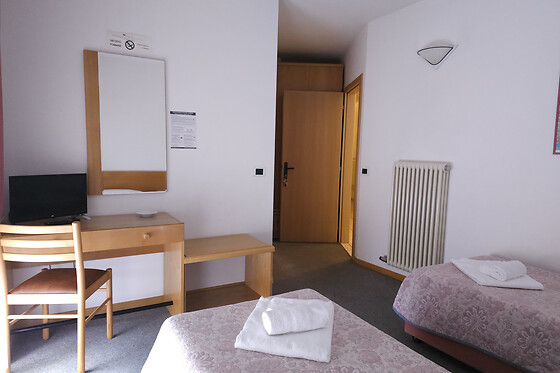 Hotel Ideal - photo 4