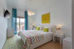 Casa do Outeiro Arts & Crafts Boutique Hotel