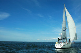 ESCUELA INTERNACIONAL DE VELA