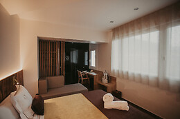 LA TROBADA HOTEL BOUTIQUE