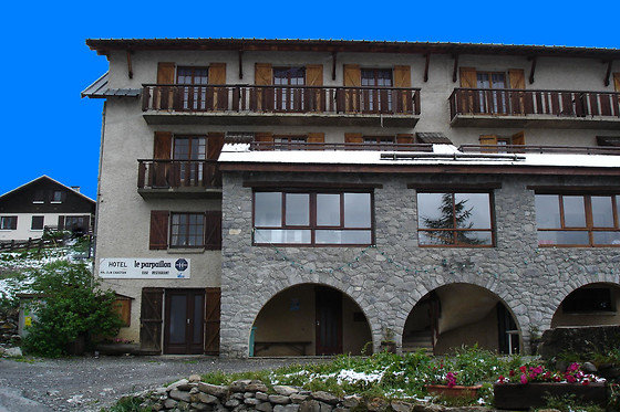 Le Parpaillon Hôtel et Restaurant - photo 0
