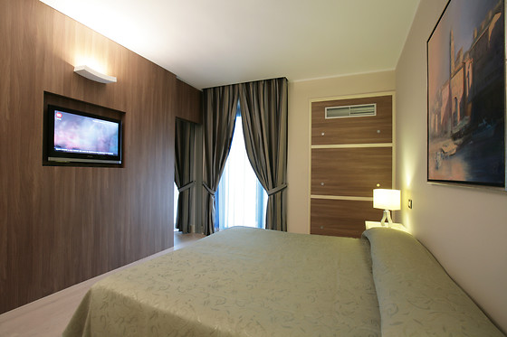 Hotel Mirasole International - photo 3