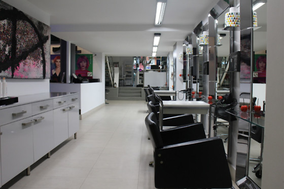 VICTOR CALASANZ HAIR SALÓN - photo 0