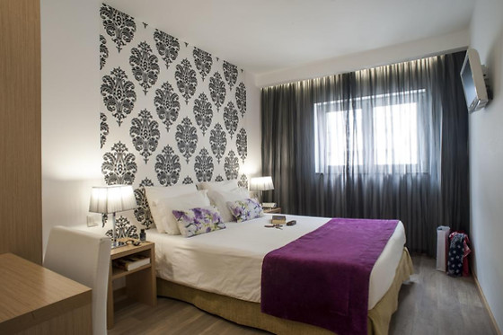 Hotel Genesis - photo 6