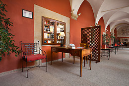 HOTEL IZÁN TRUJILLO