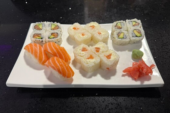Sushi Bassano - photo 1