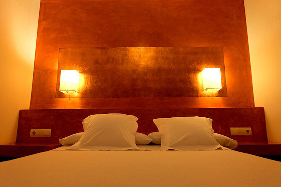 HOTEL CARMEN/ HOSTAL ROM - photo 1